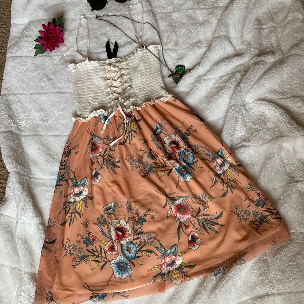 - Luna Chix dress